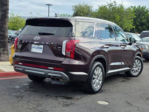 Certified 2024 Hyundai Palisade SEL image 7