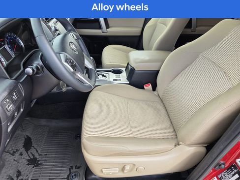 Used 2019 Toyota 4Runner SR5 image 13