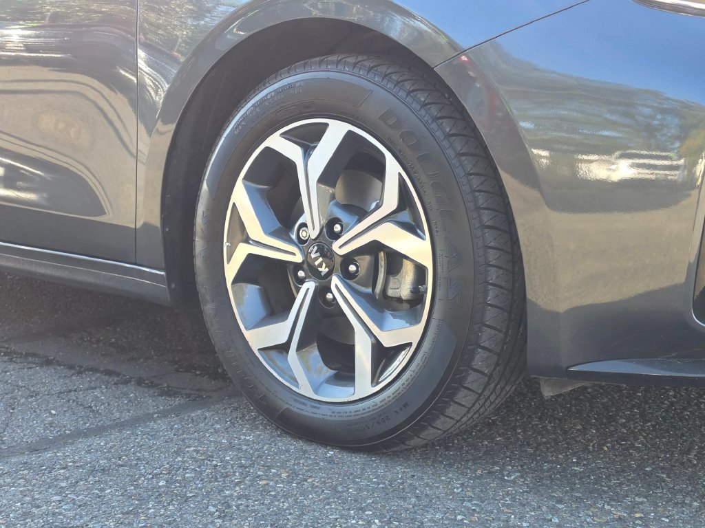 Used 2021 Kia Forte LXS FWD image 10