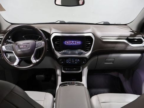 Used 2020 GMC Acadia SLT AWD/4WD image 17