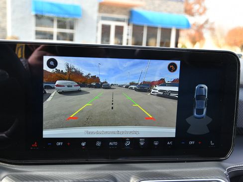 Used 2025 Ford Mustang Premium image 20