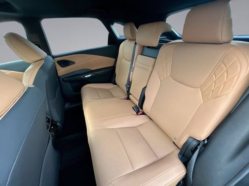 Used 2026 Lexus RX 350 Premium w/ Accessory Package (Z1) FWD image 15