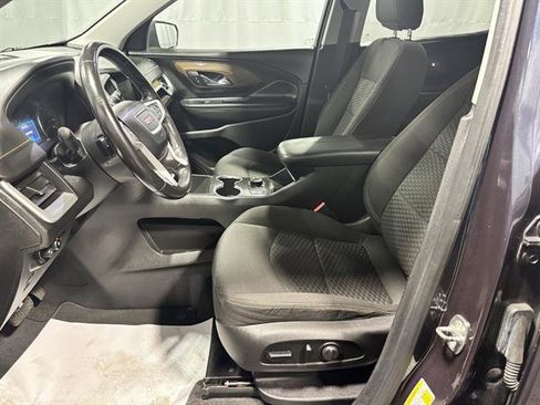 Used 2019 GMC Terrain SLE w/ Driver Convenience Package image 10