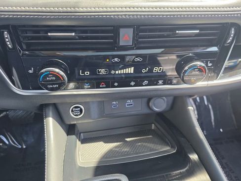 Certified 2023 Nissan Rogue SL w/ SL Premium Package AWD/4WD image 20