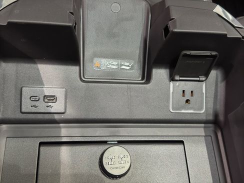 New 2026 GMC Sierra 1500 SLT w/ SLT Premium Plus Package image 37