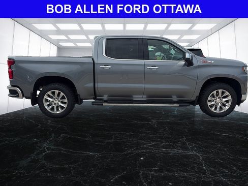 Used 2022 Chevrolet Silverado 1500 LTZ w/ LTZ Premium Package AWD/4WD image 8