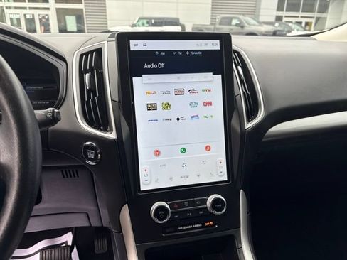 Certified 2024 Ford Edge SEL AWD/4WD image 19