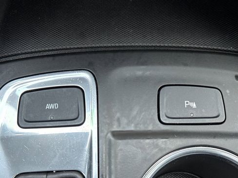 Certified 2024 Chevrolet Equinox LT image 33