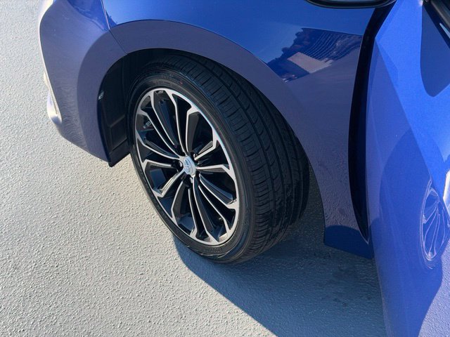 Used 2015 Toyota Corolla S FWD image 22
