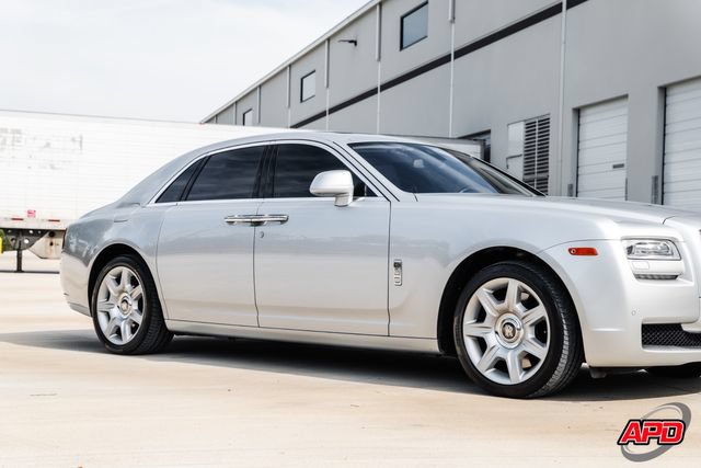Used 2014 Rolls-Royce Ghost RWD image 65