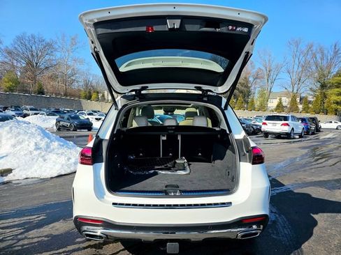 New 2026 Mercedes-Benz GLE 350 4MATIC image 9
