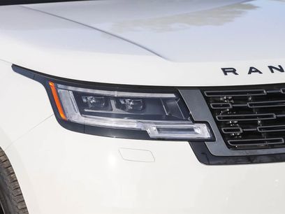 New 2026 Land Rover Range Rover Long Wheelbase SE