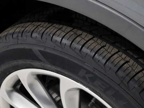 Used 2022 Lincoln Corsair AWD w/ Premium Package image 22