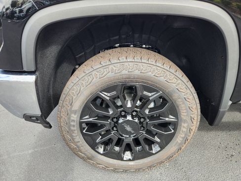 New 2026 Chevrolet Silverado 2500 LTZ w/ LTZ Convenience Package image 4