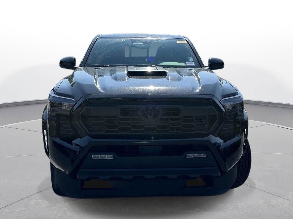 Used 2026 Toyota Tacoma TRD Sport w/ TRD Sport Upgrade Package RWD image 3