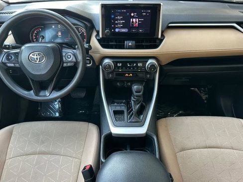 Used 2023 Toyota RAV4 XLE FWD image 16