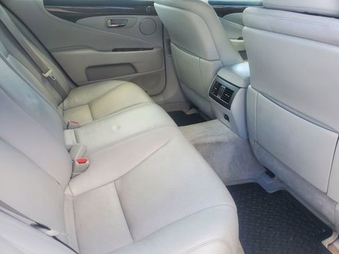 Used 2008 Lexus LS 460 Base image 36