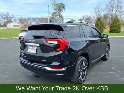 Used 2024 GMC Terrain Denali w/ Black Diamond Edition image 6