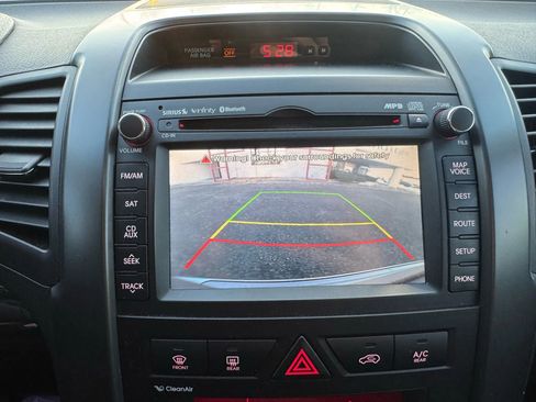 Used 2013 Kia Sorento SX w/ SX Premium Pkg image 29