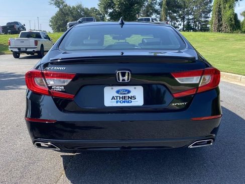 Used 2022 Honda Accord Sport image 4