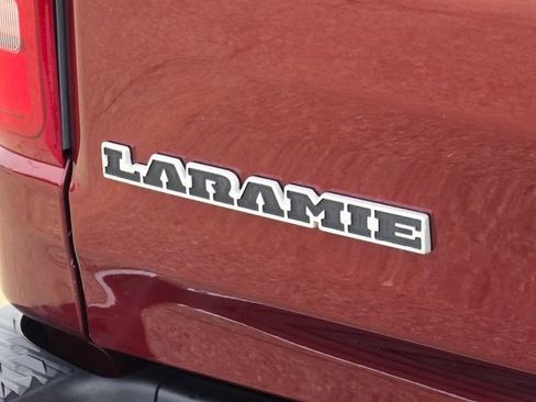 Used 2019 RAM 1500 Laramie AWD/4WD image 27