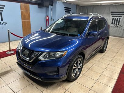 Used 2019 Nissan Rogue SV w/ Premium Package