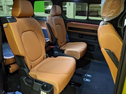 New 2025 Volkswagen ID. Buzz Pro S Plus image 25