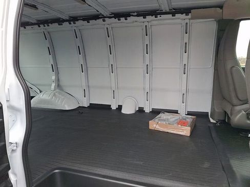 New 2026 GMC Savana 3500 Extended w/ Driver Convenience Package image 7