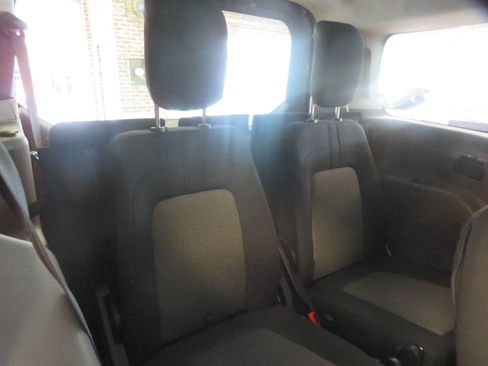 Used 2022 Ford Transit Connect XL FWD image 20
