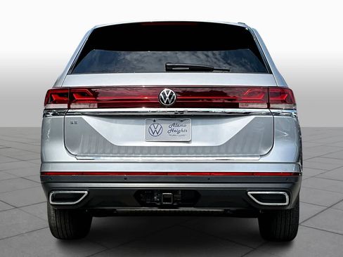 New 2026 Volkswagen Atlas SE FWD image 4