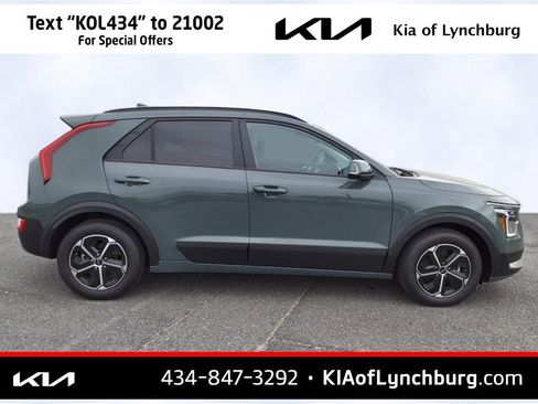 New 2025 Kia Niro EX w/ EX Cold Weather Package image 3