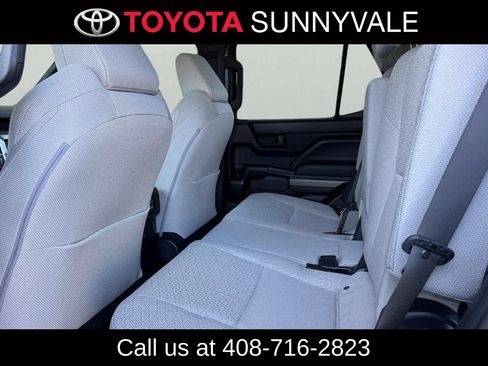 Used 2025 Toyota 4Runner SR5 RWD image 6