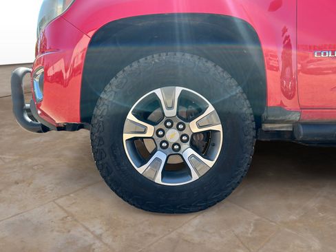 Used 2015 Chevrolet Colorado Z71 image 28