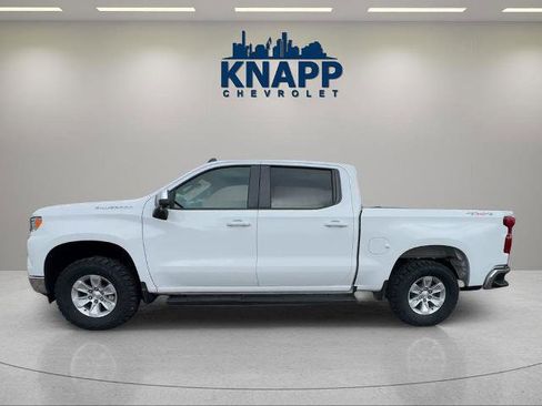 Used 2025 Chevrolet Silverado 1500 LT w/ Safety Package AWD/4WD image 8