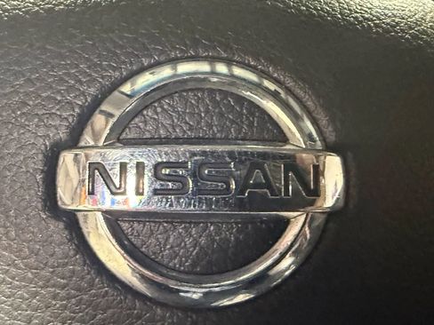 Used 2016 Nissan Altima 2.5 SL w/ 2.5 Technology w/LED Package image 23