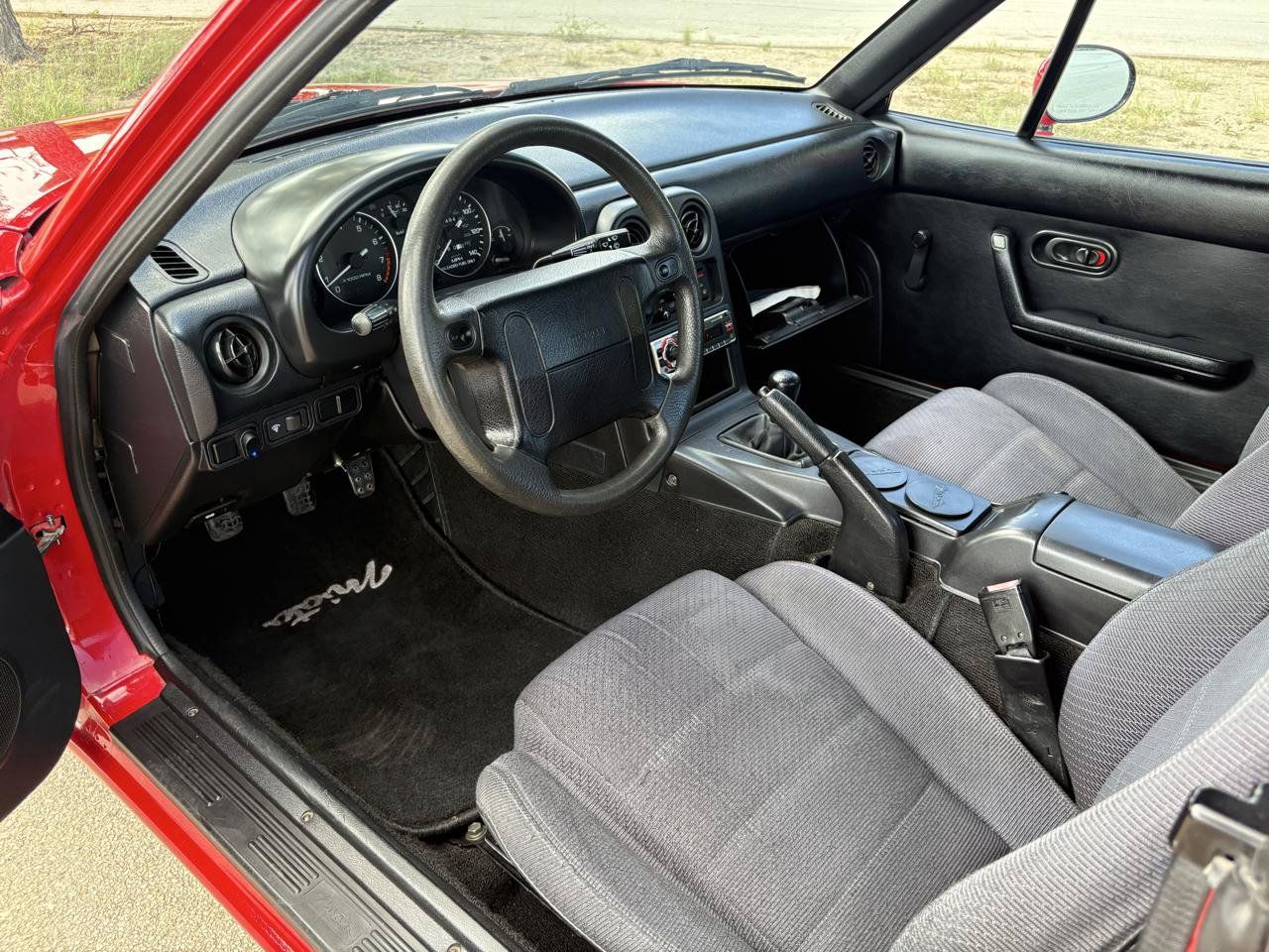 Used 1991 MAZDA MX-5 Miata RWD image 36
