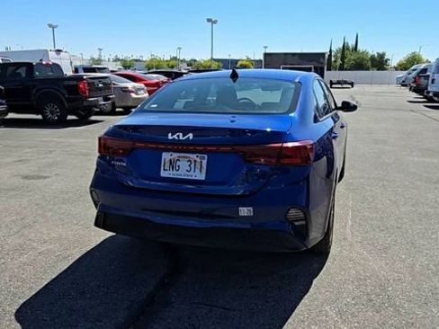 Used 2024 Kia Forte LXS FWD image 7