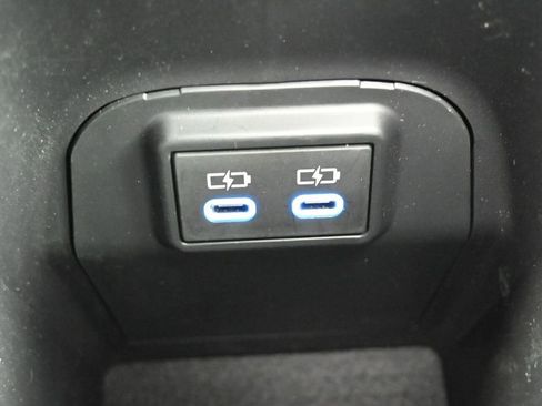 Used 2022 Toyota RAV4 XLE w/ Convenience Package AWD/4WD image 14
