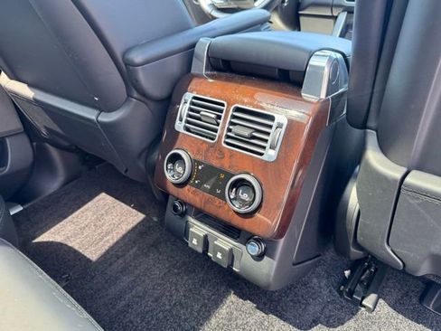 Used 2019 Land Rover Range Rover Supercharged image 22