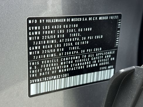 Used 2023 Volkswagen Taos SE AWD/4WD image 13