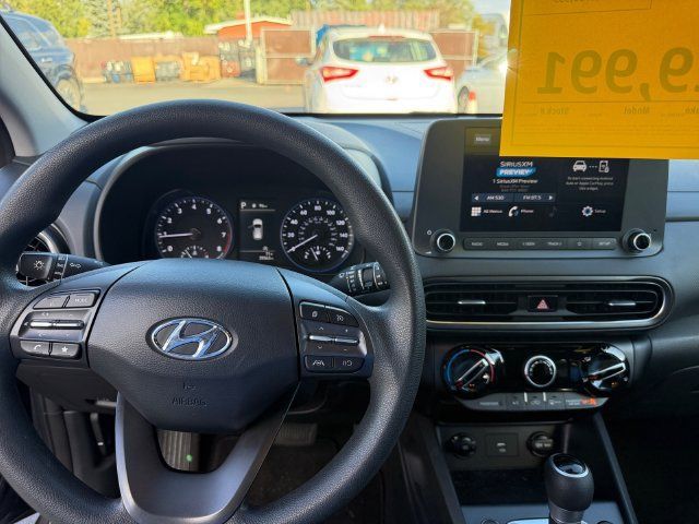 Certified 2023 Hyundai Kona SEL AWD/4WD image 12