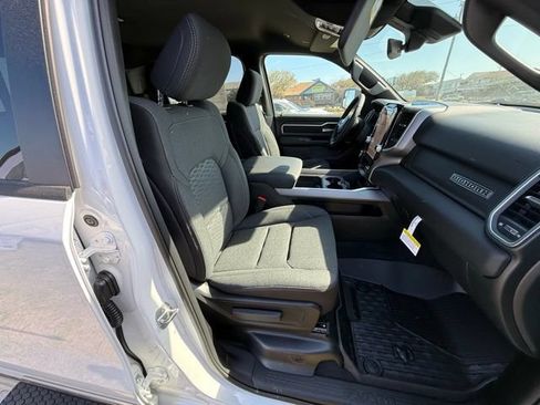 New 2026 RAM 1500 Big Horn AWD/4WD image 11