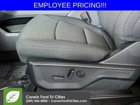 New 2026 Ford F150 XLT w/ Equipment Group 302A MID AWD/4WD image 23