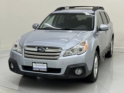 Used 2014 Subaru Outback 2.5i Premium w/ Moonroof Package