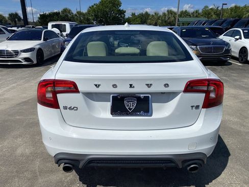 Used 2017 Volvo S60 T5 Dynamic w/ Vision Package FWD image 16