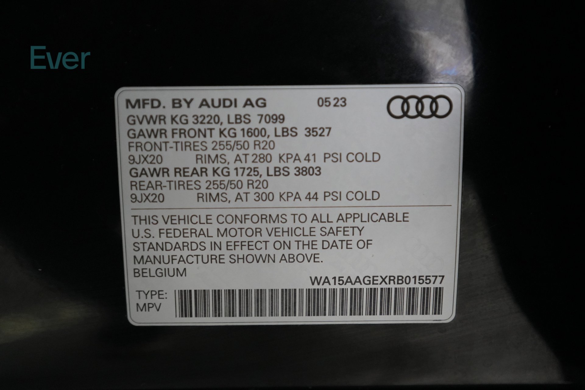Used 2024 Audi Q8 e-tron Premium Plus w/ Premium Plus Package AWD/4WD image 29