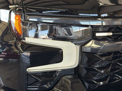New 2026 Chevrolet Silverado 1500 ZR2 AWD/4WD image 3