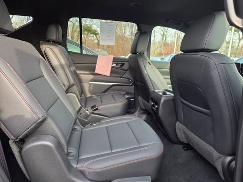 Certified 2024 Chevrolet Traverse Z71 w/ Enhanced Driving Package image 31