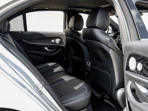 Used 2017 Mercedes-Benz E 300 image 38