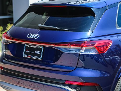 Certified 2023 Audi Q4 e-tron Premium w/ Convenience Package RWD image 9